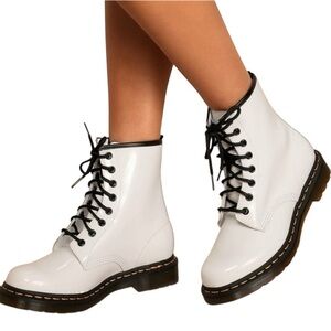 Doc Martens Women’s White Ankle Boots Size 5